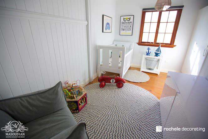 فرشهای پر جنب و جوش به سرعت رنگ و بافت را به یک واحد آپارتمانی اضافه می کنند.